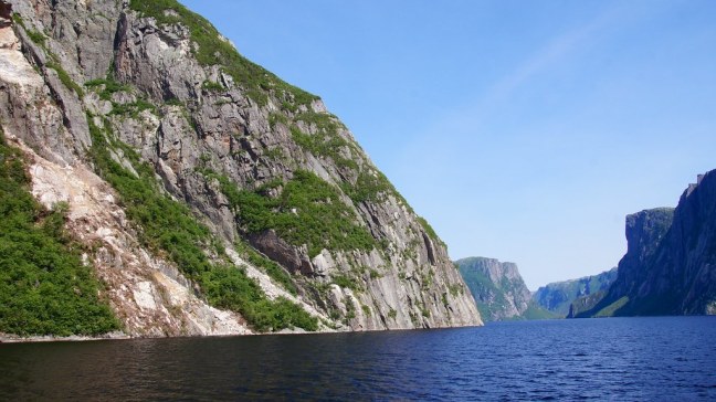 Western Brook Pond Tour
